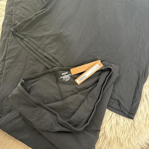 NWT SKIMS Fit Everybody T-Shirt/Maternity Legging - Onyx XL - Picture 3 of 4